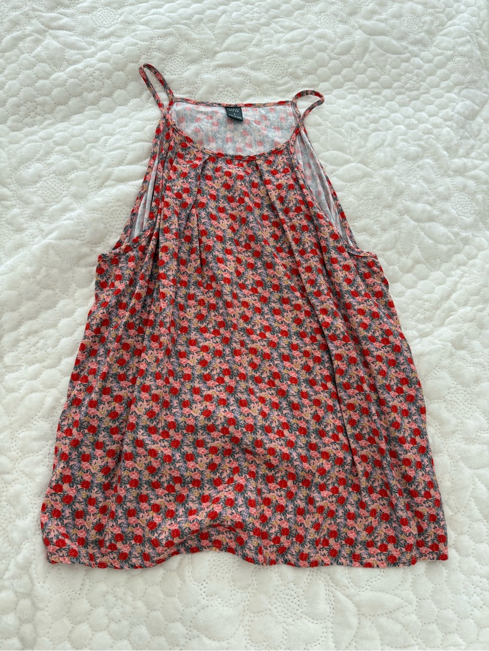 Sleeveless Floral Tank Top in Red and Pink